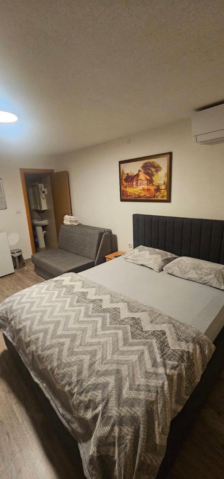 Apartmani Vesto Banja Luka Exterior foto
